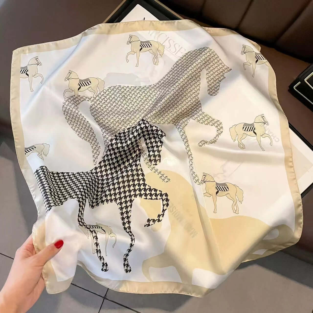 Women's Silk Scarf Sun-protective