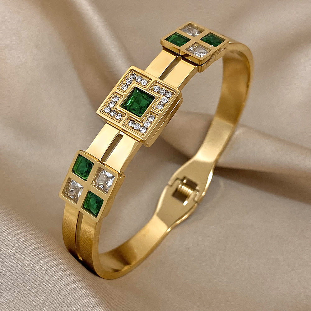 Women's Designer Fashion Jewelry