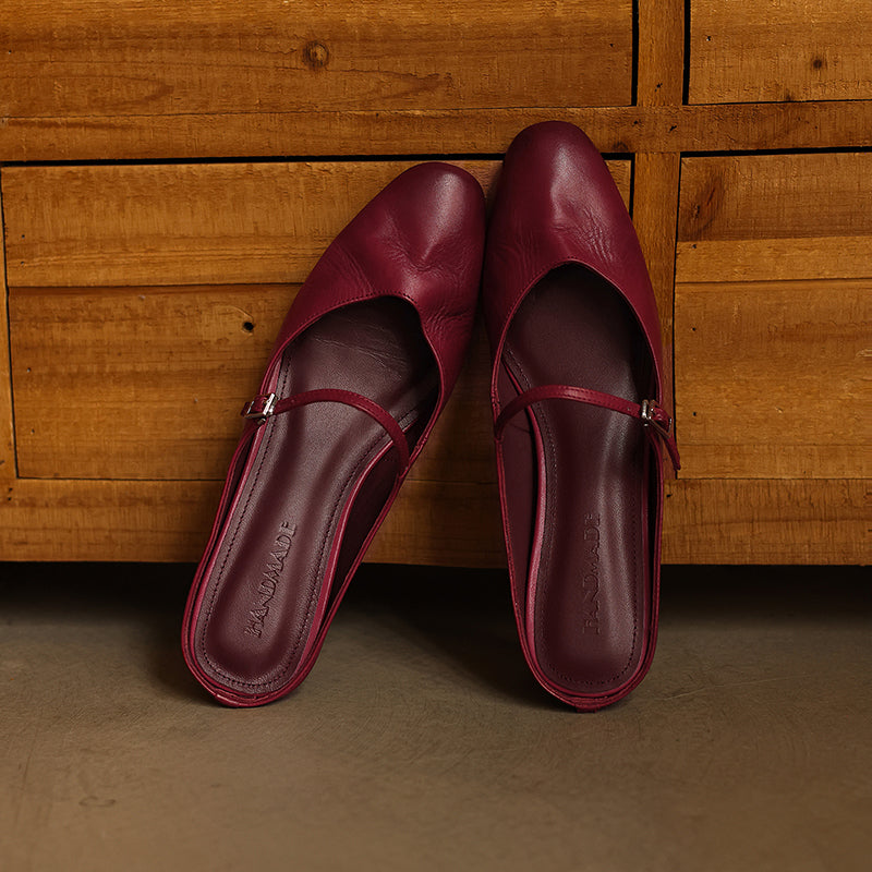 Ladies MaryJane open back shoes