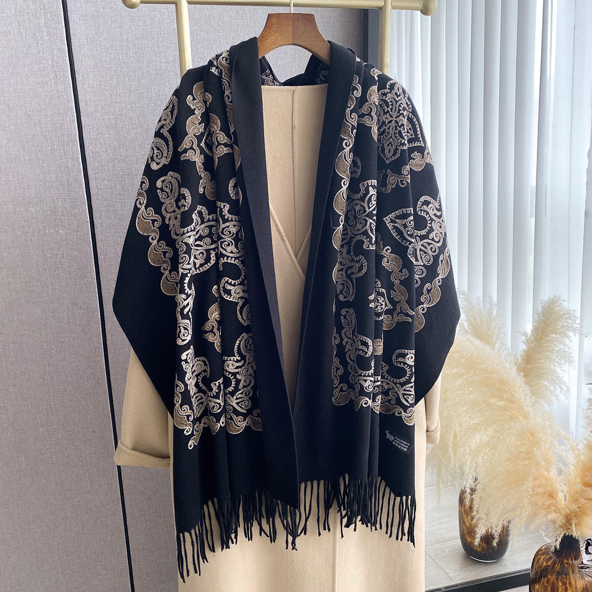 Women's High-End Warm Dual Embroidered Tassel Shawl