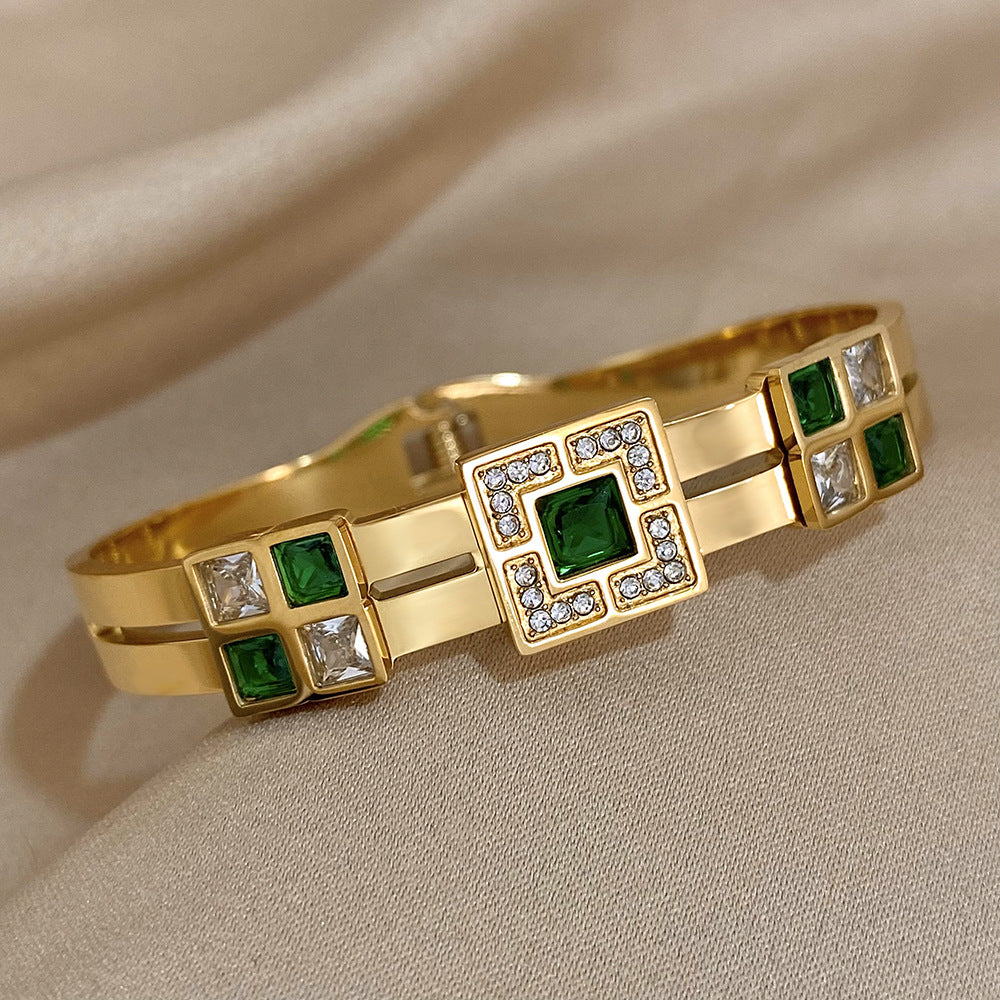 Women's Designer Fashion Jewelry