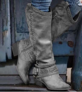 Women's medium boots, Knights' boots