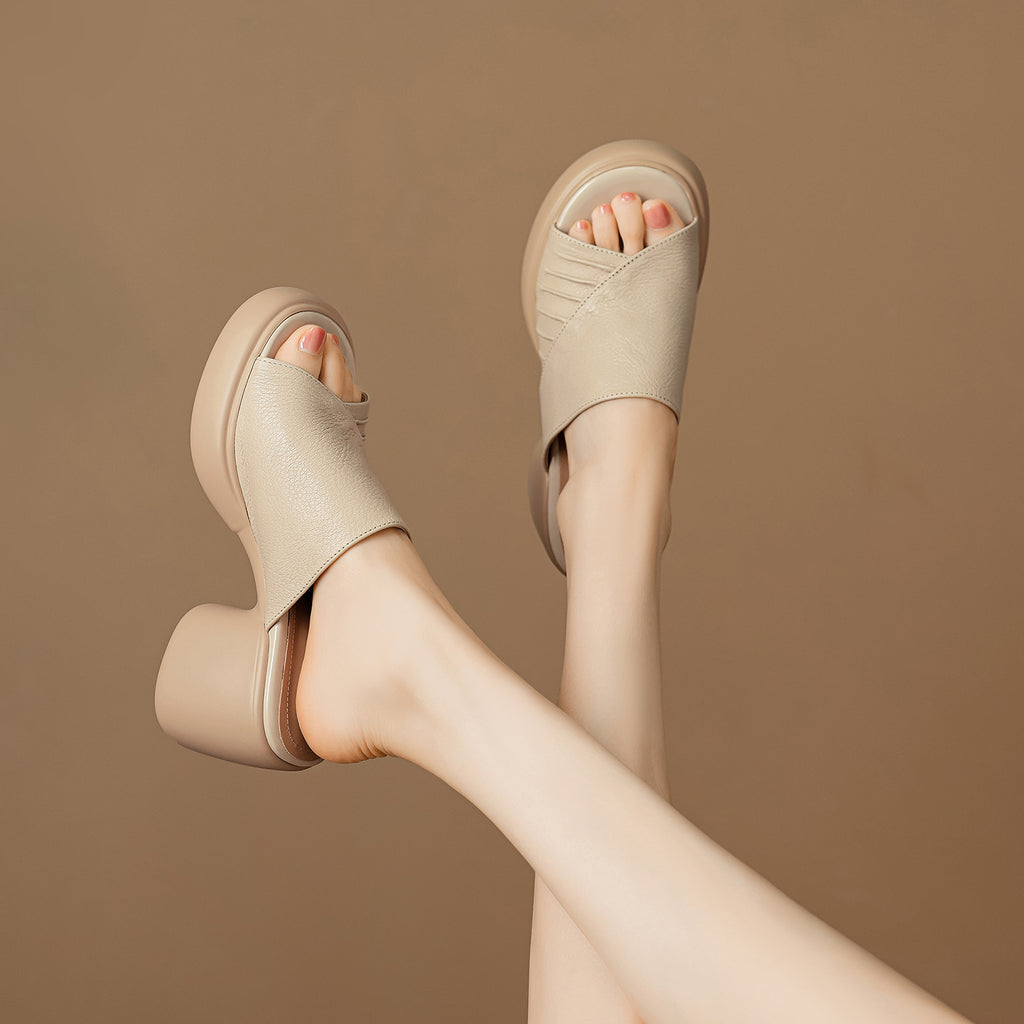 Ladies Soft leather open toe sandals