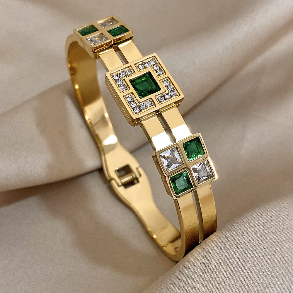 Women's Designer Fashion Jewelry