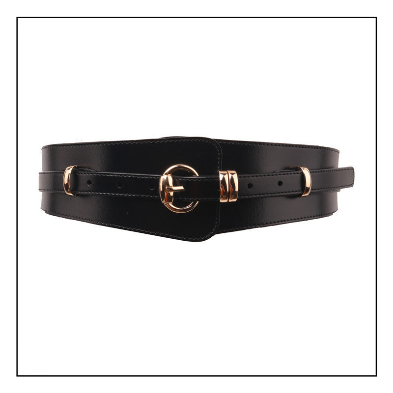 Fashion Coat With A Wide Waist Belt