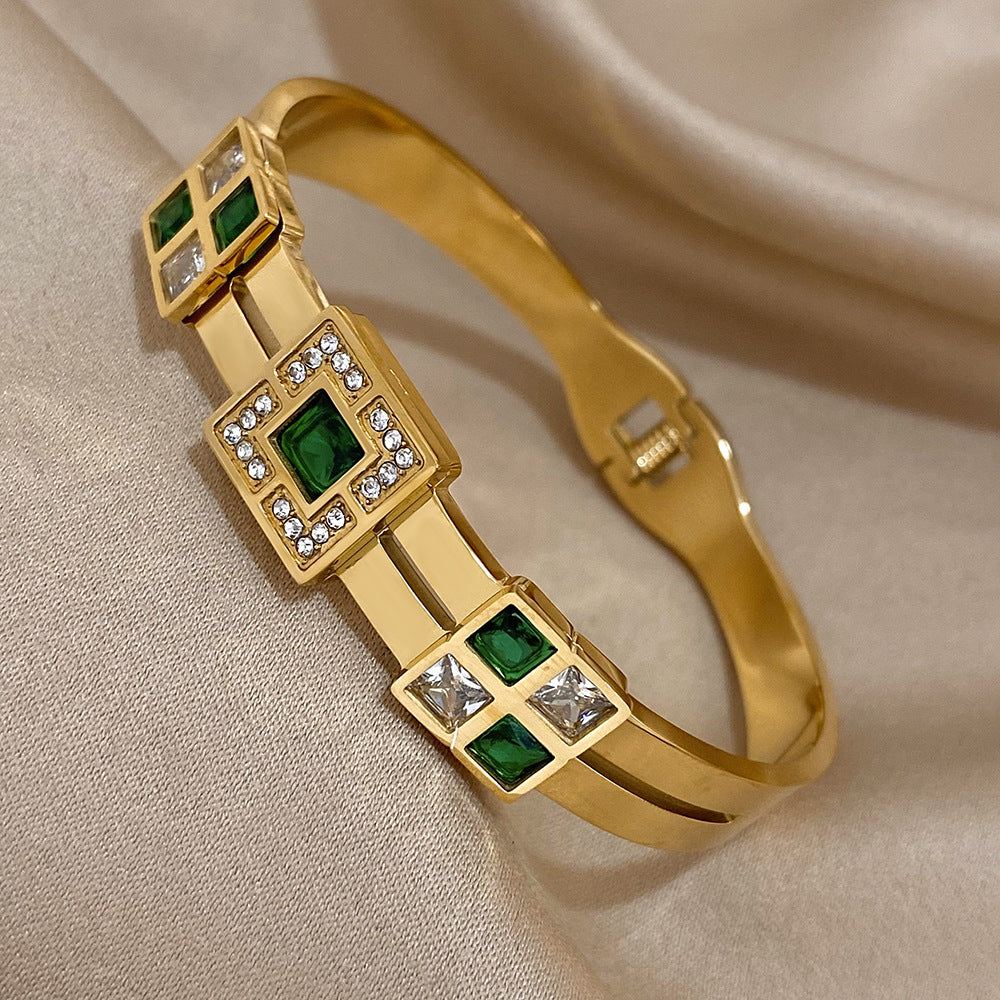 Women's Designer Fashion Jewelry