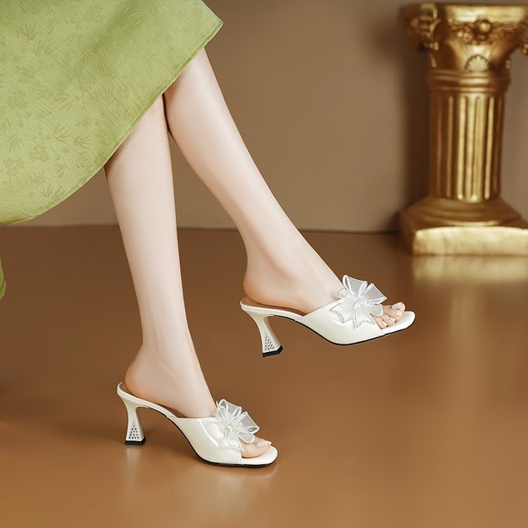 Women's thick heels slippers with Bow