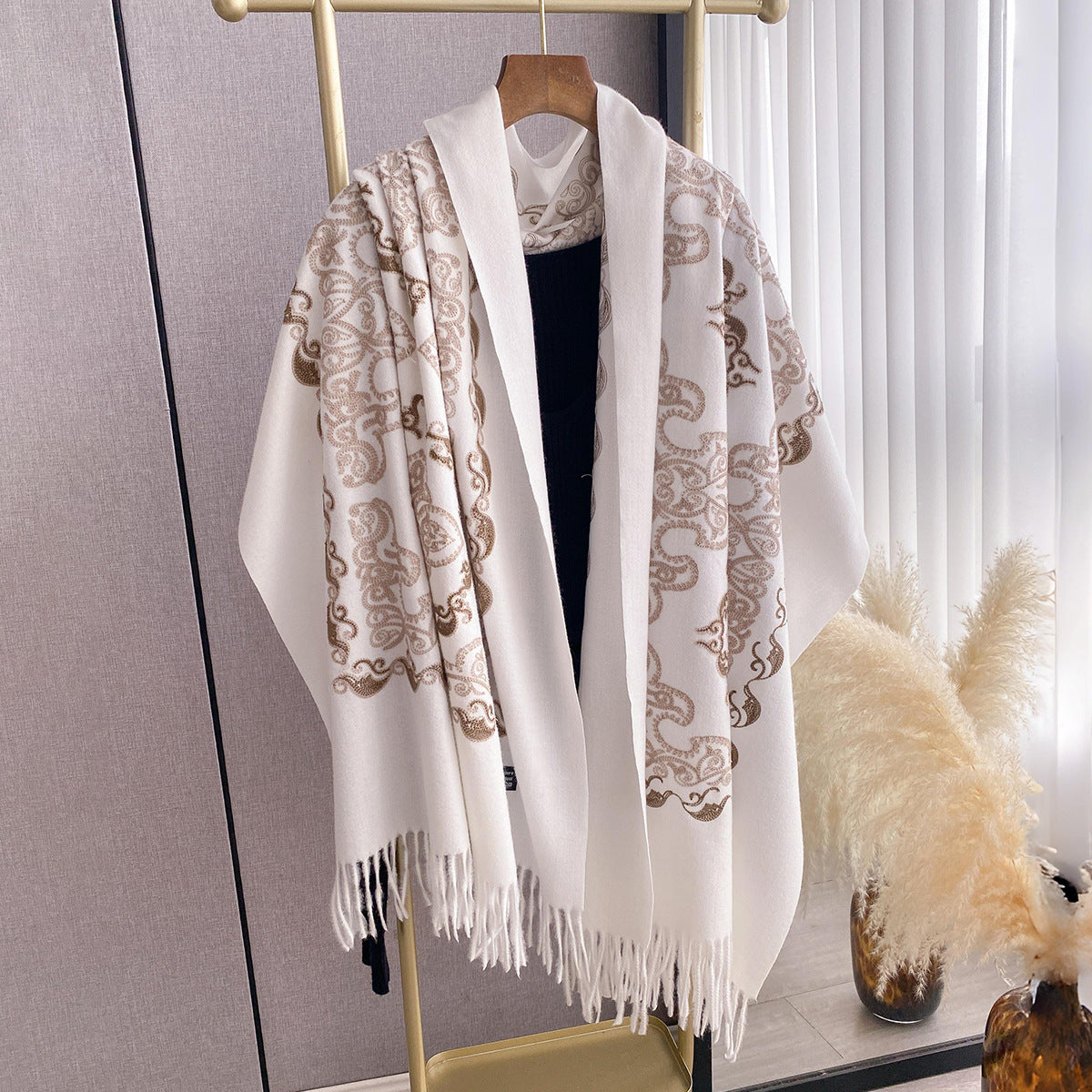 Women's High-End Warm Dual Embroidered Tassel Shawl