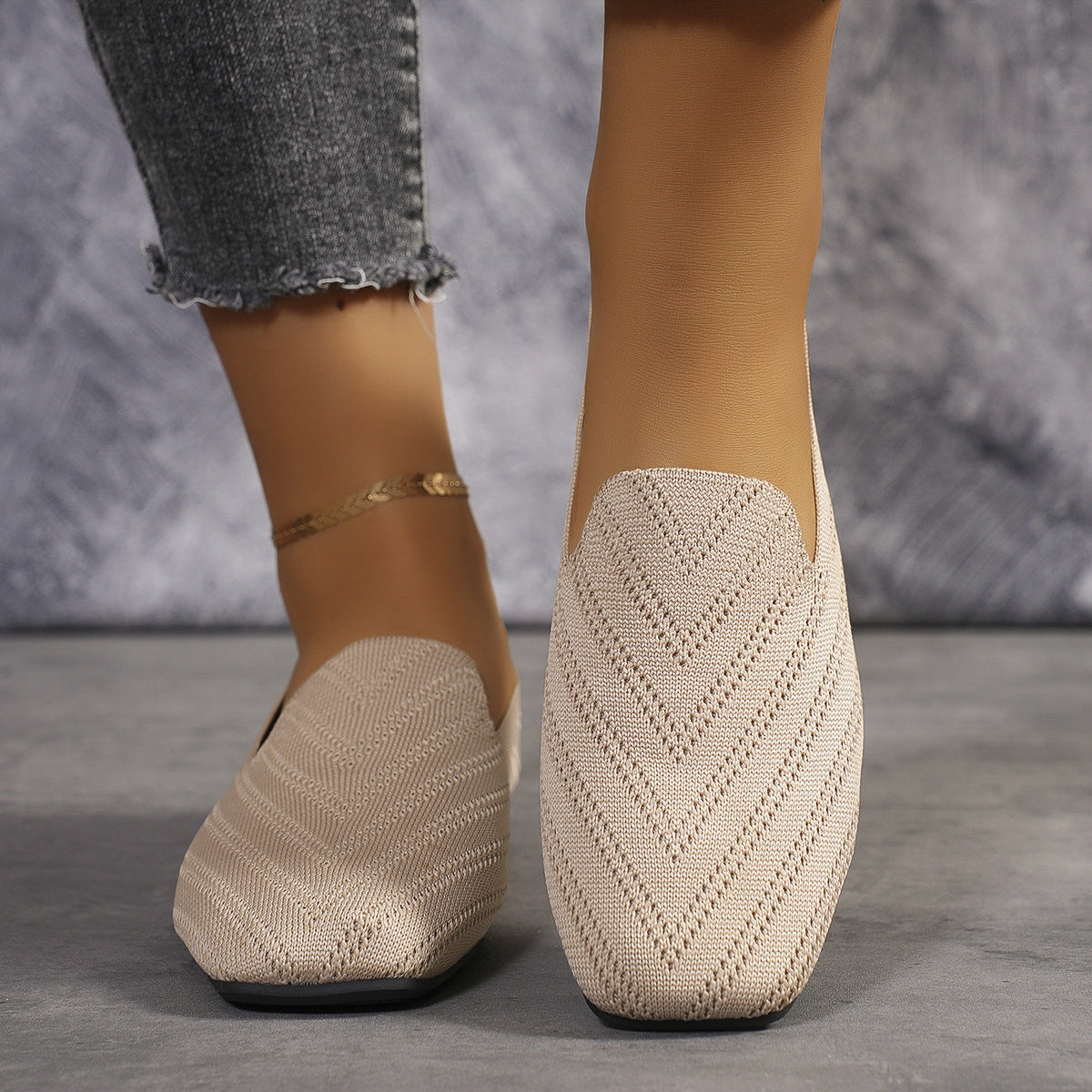 Women flat fly knit plus size shoe
