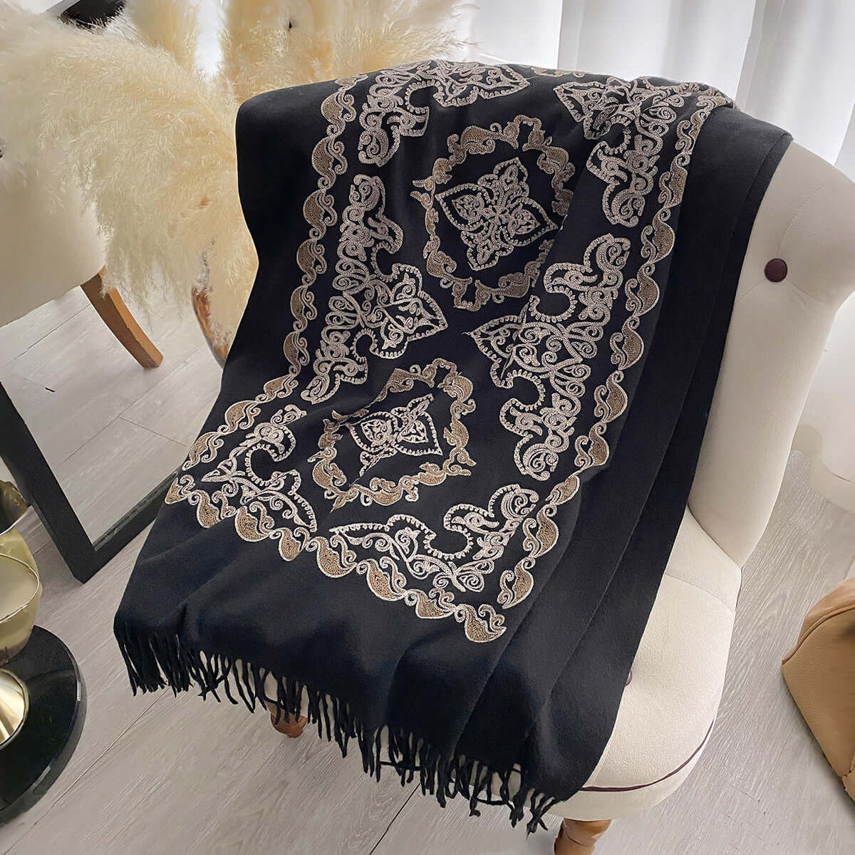 Women's High-End Warm Dual Embroidered Tassel Shawl
