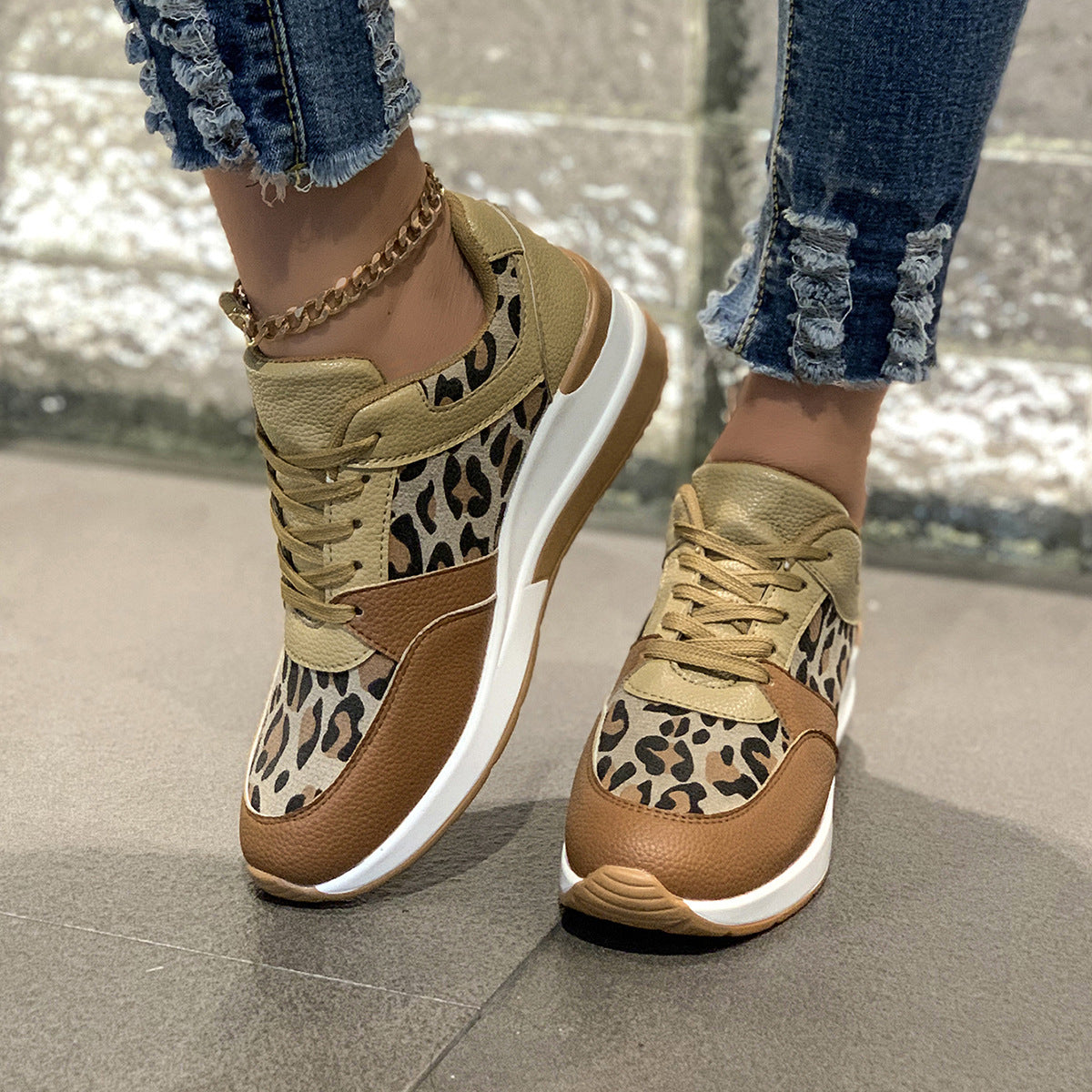 Women's Leopard print wedge sneaker