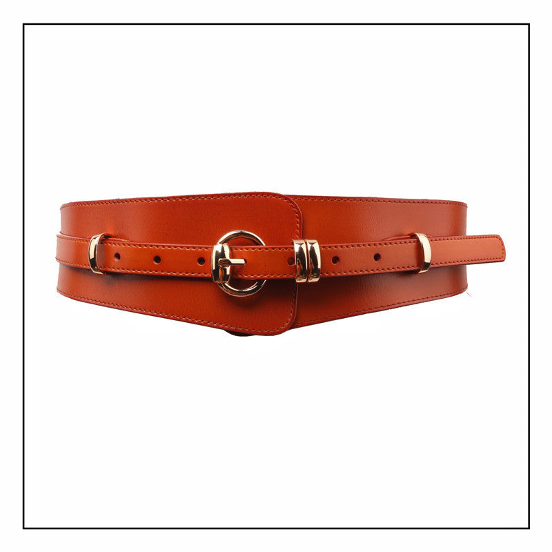 Fashion Coat With A Wide Waist Belt
