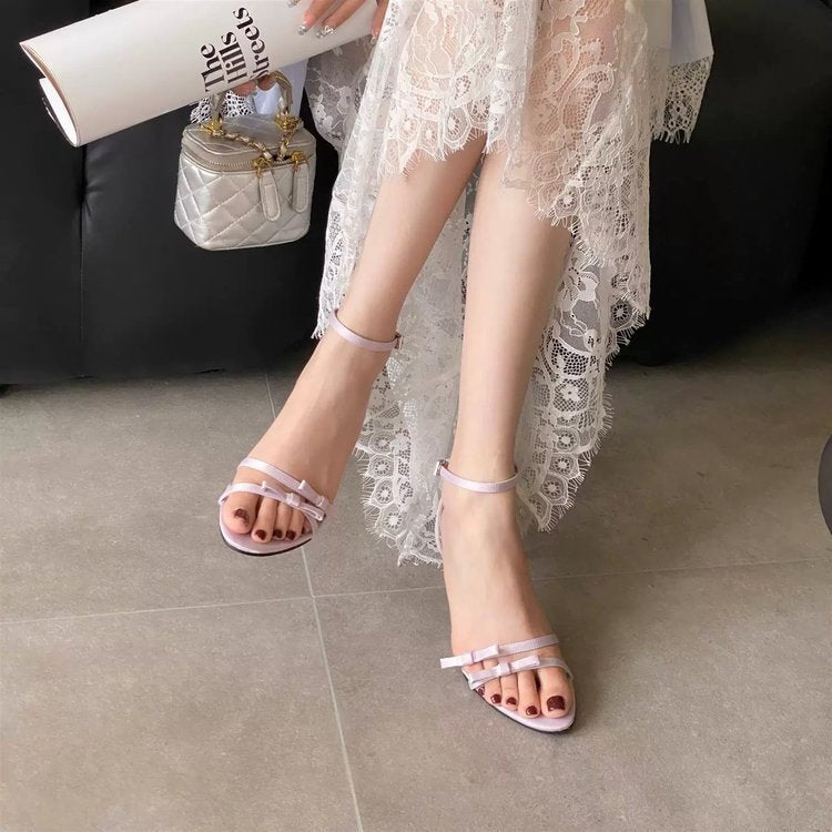 Ladies sharp point slender heel
