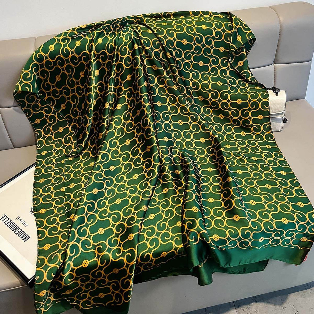 Women's Stylish and Versatile Green Shawl