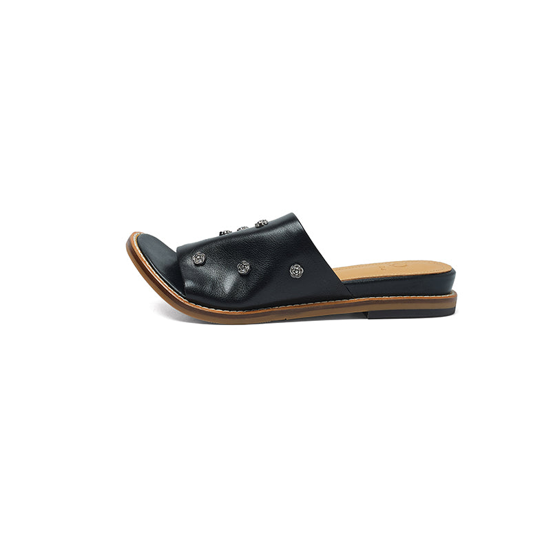 Ladies Studded slide sandals