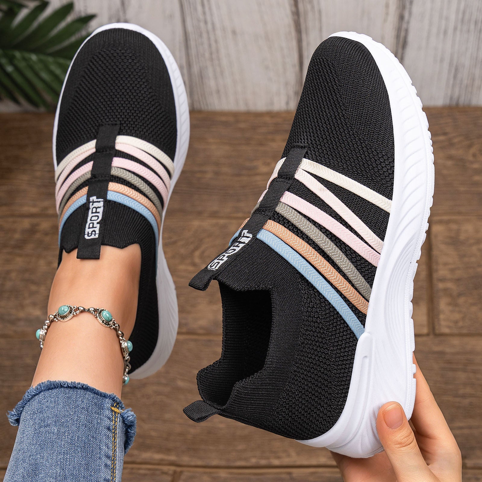 Women's Fly knit slip on shoes